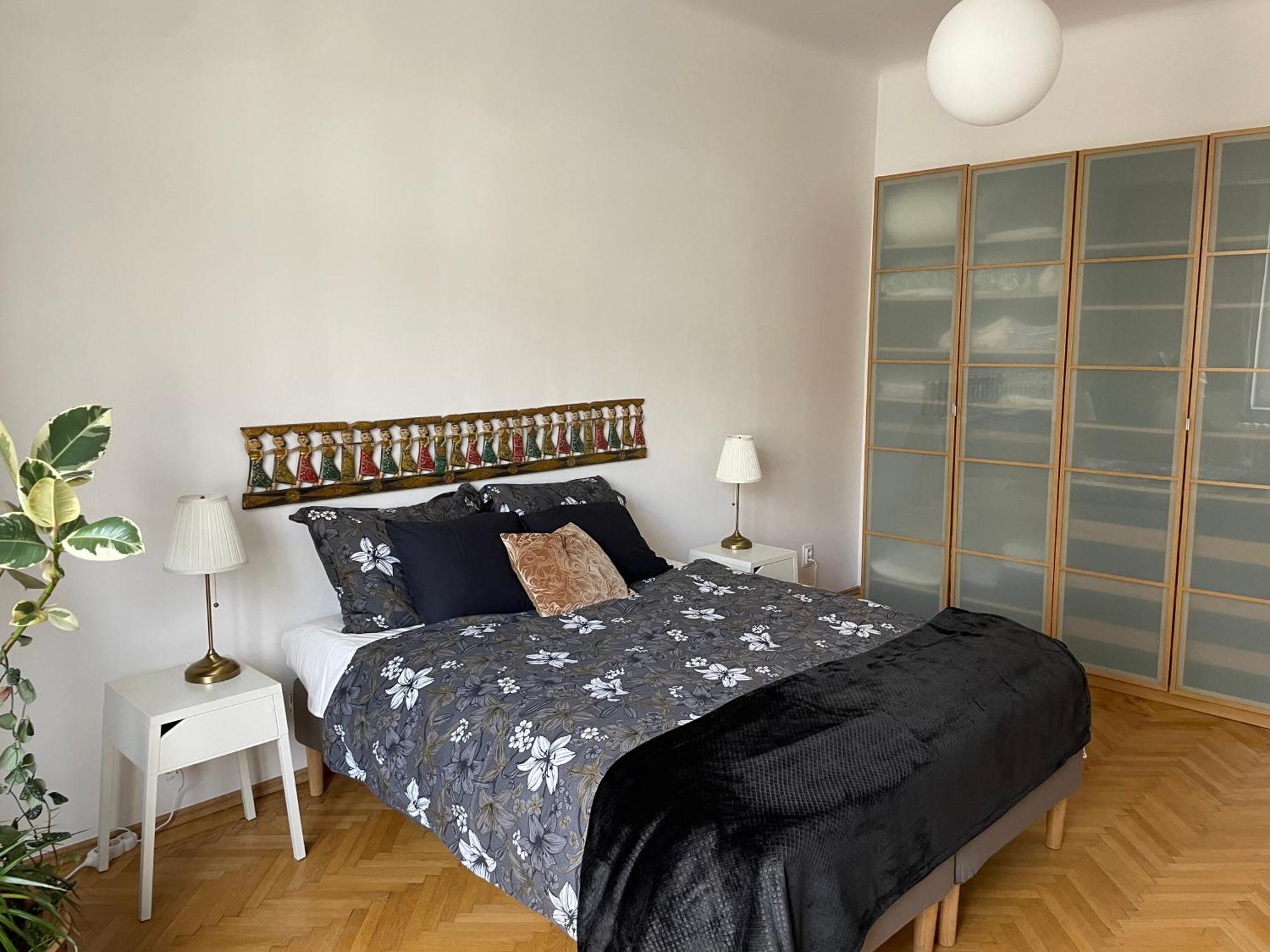 Blue Church Views - Central, Quiet, Bright - 4Th Floor Corner Apartment 125M2 Pressburg Exterior foto